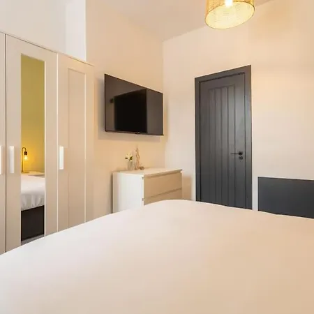 Rockholme - Group & 1gb Wifi * Harrogate